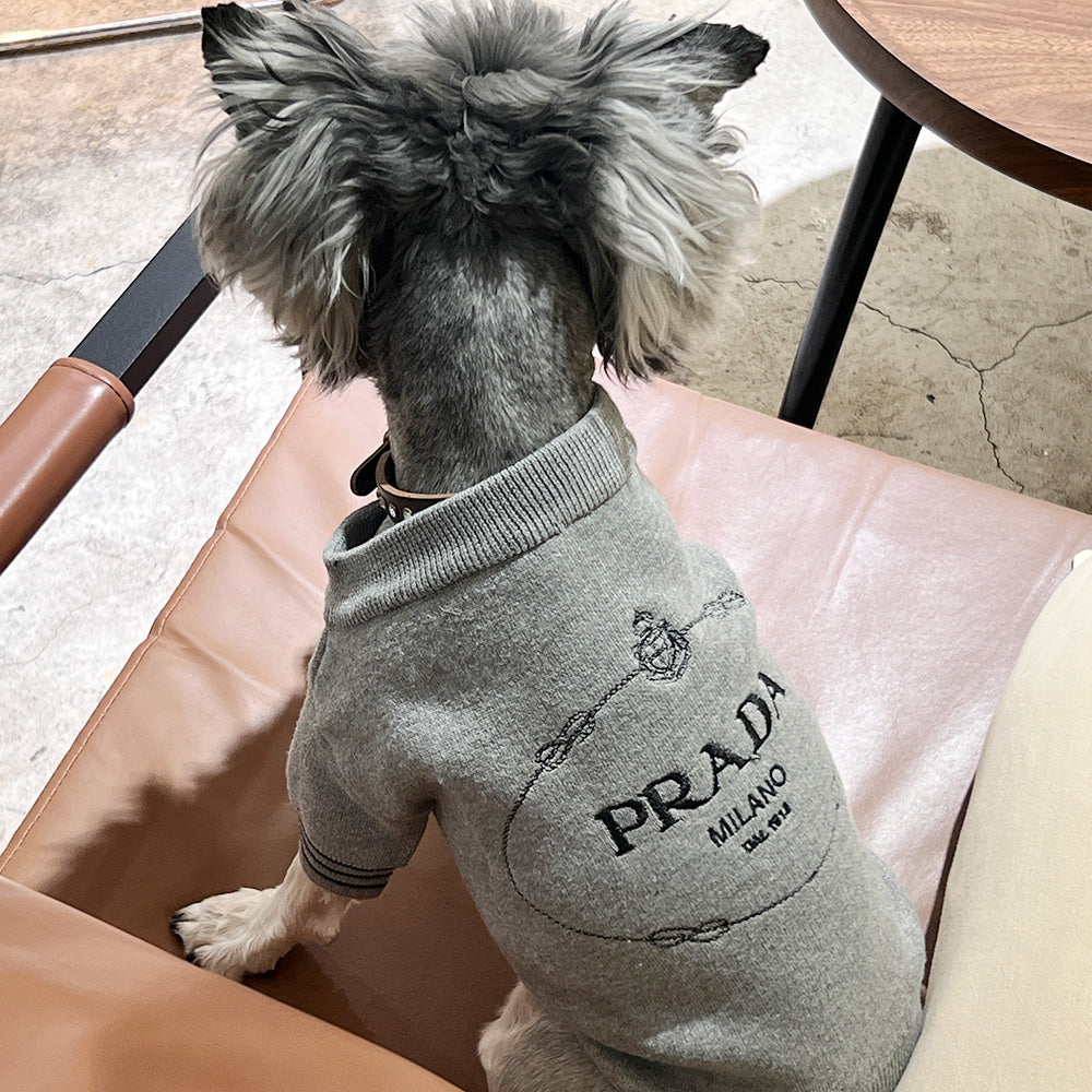 Pawda Crown Sweater