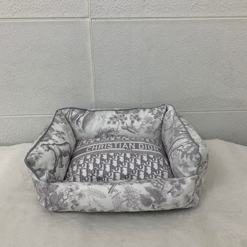 DIOARA Dog Bed